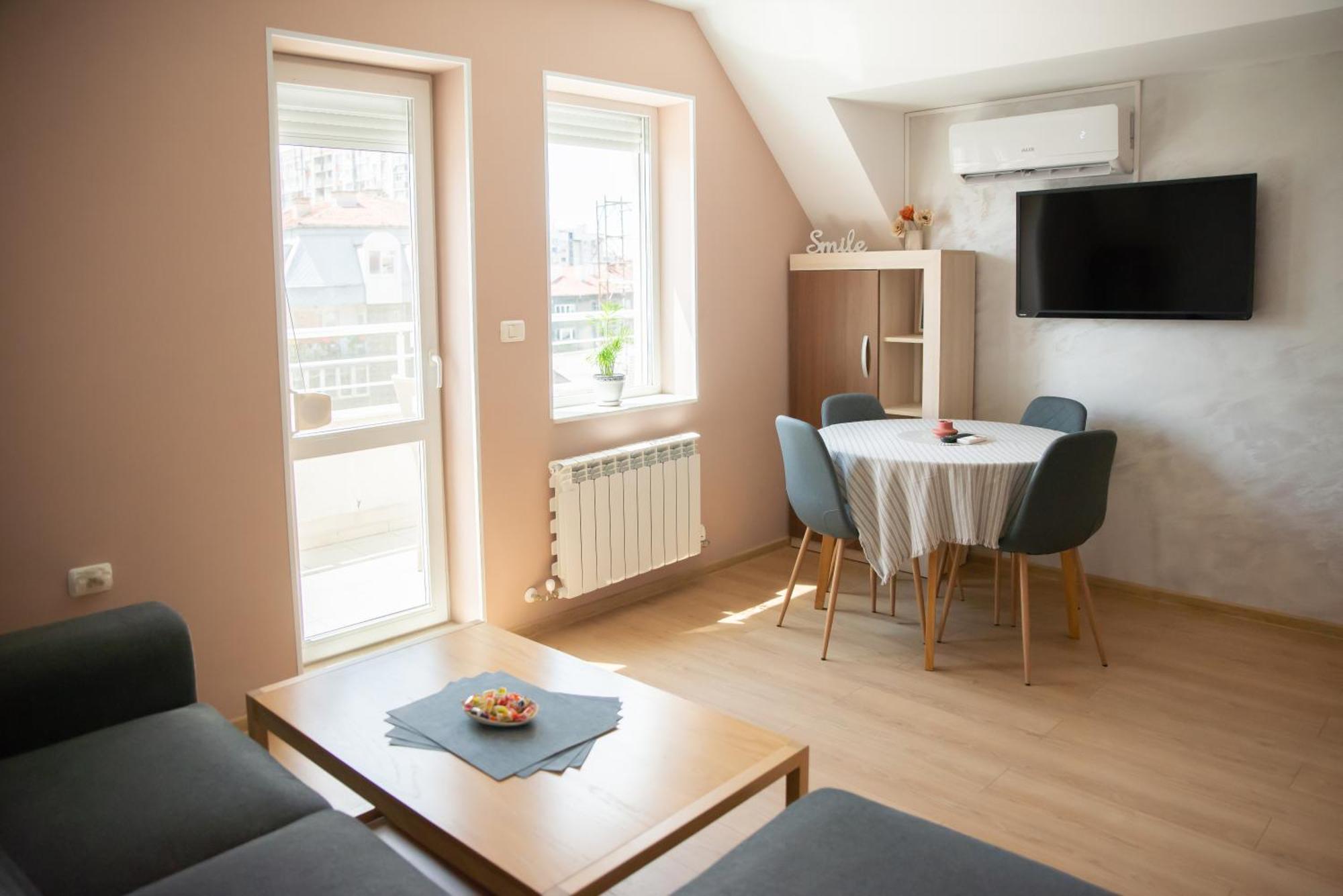 Mdm Apartment City Center Русе Экстерьер фото