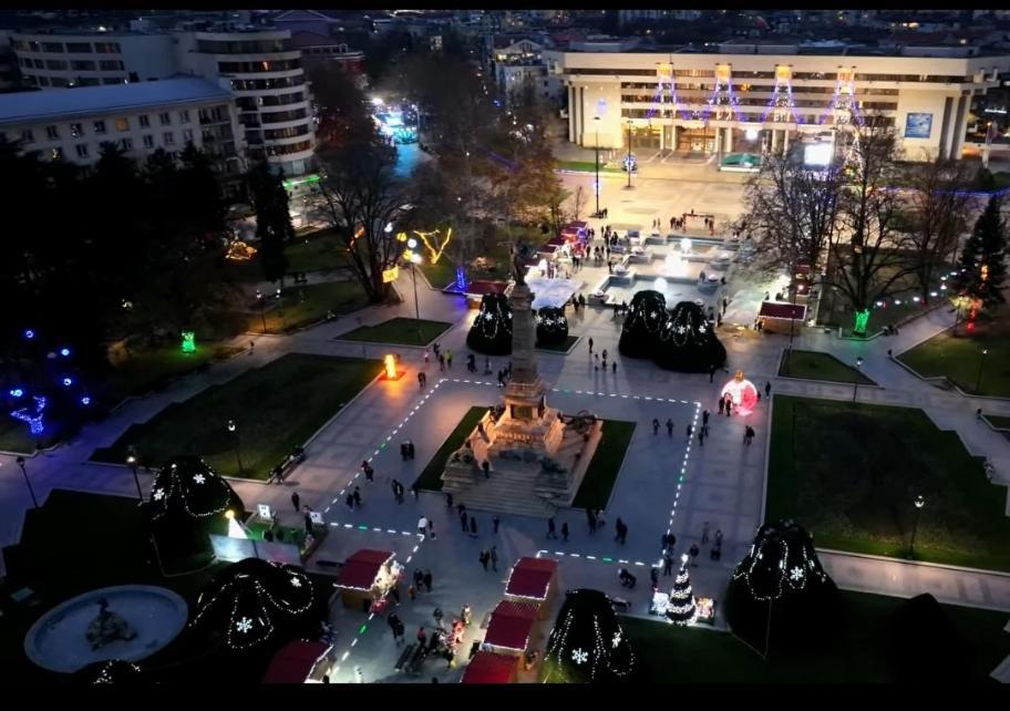 Mdm Apartment City Center Русе Экстерьер фото